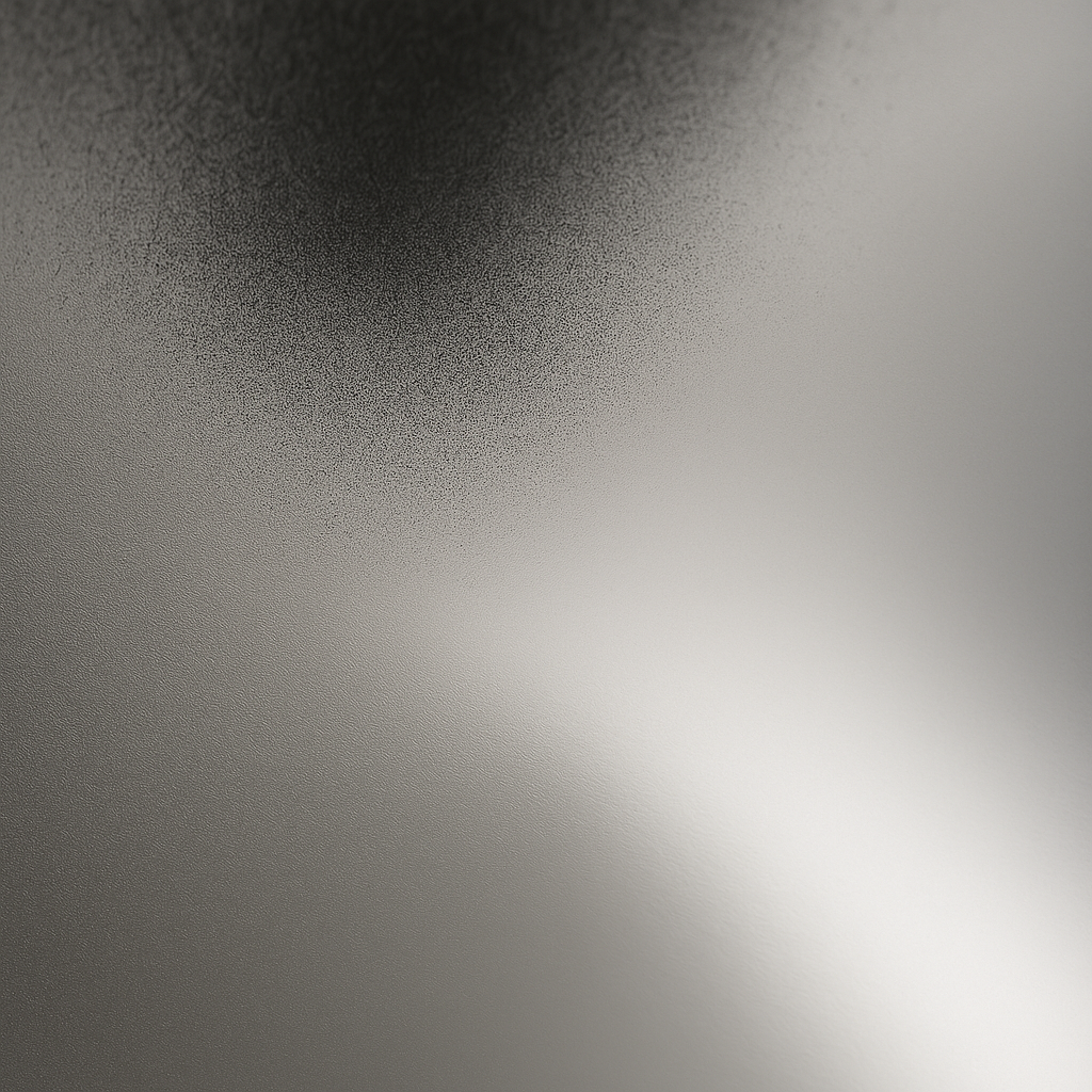 "Nahaufnahme der handlackierten Oberfläche eines Designspiegel Mini mit sichtbarer Sprühstruktur und metallischem Glanz – modernes Kunstobjekt von I WAS HERE, Streetart trifft Interior Design."