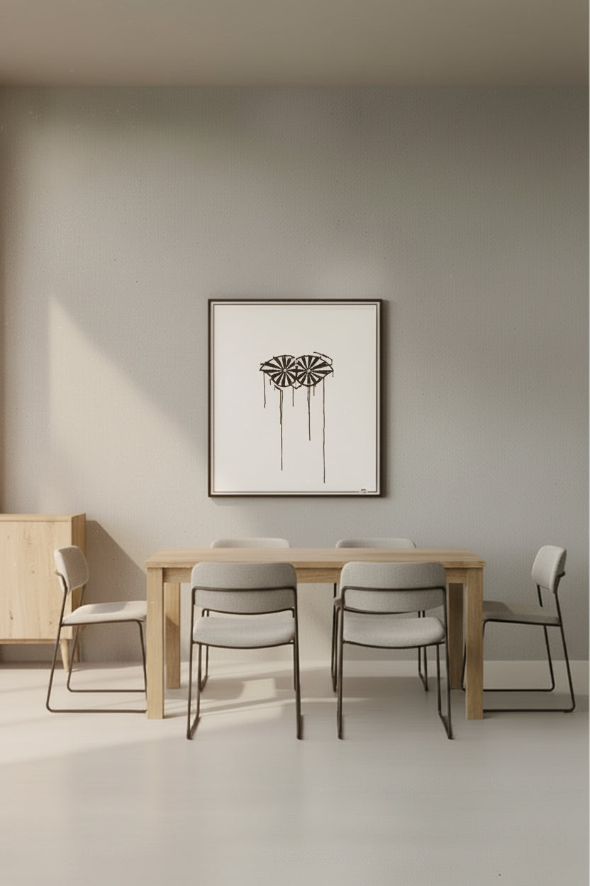 Gerahmter Schneider-von-Ulm Kunstdruck in 40×50 cm an einer Esszimmerwand; minimalistisches Urban-Line-Art Motiv in modernem Interieur.